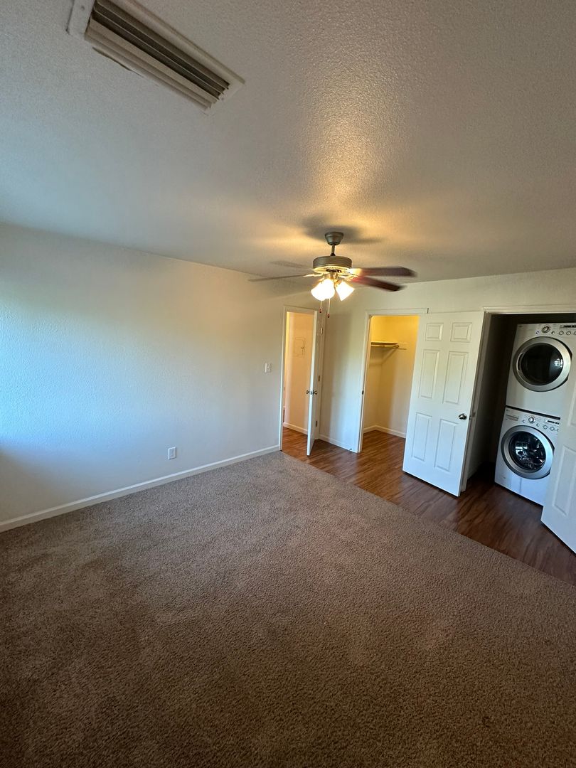 Creekside Apartments 7 of 11