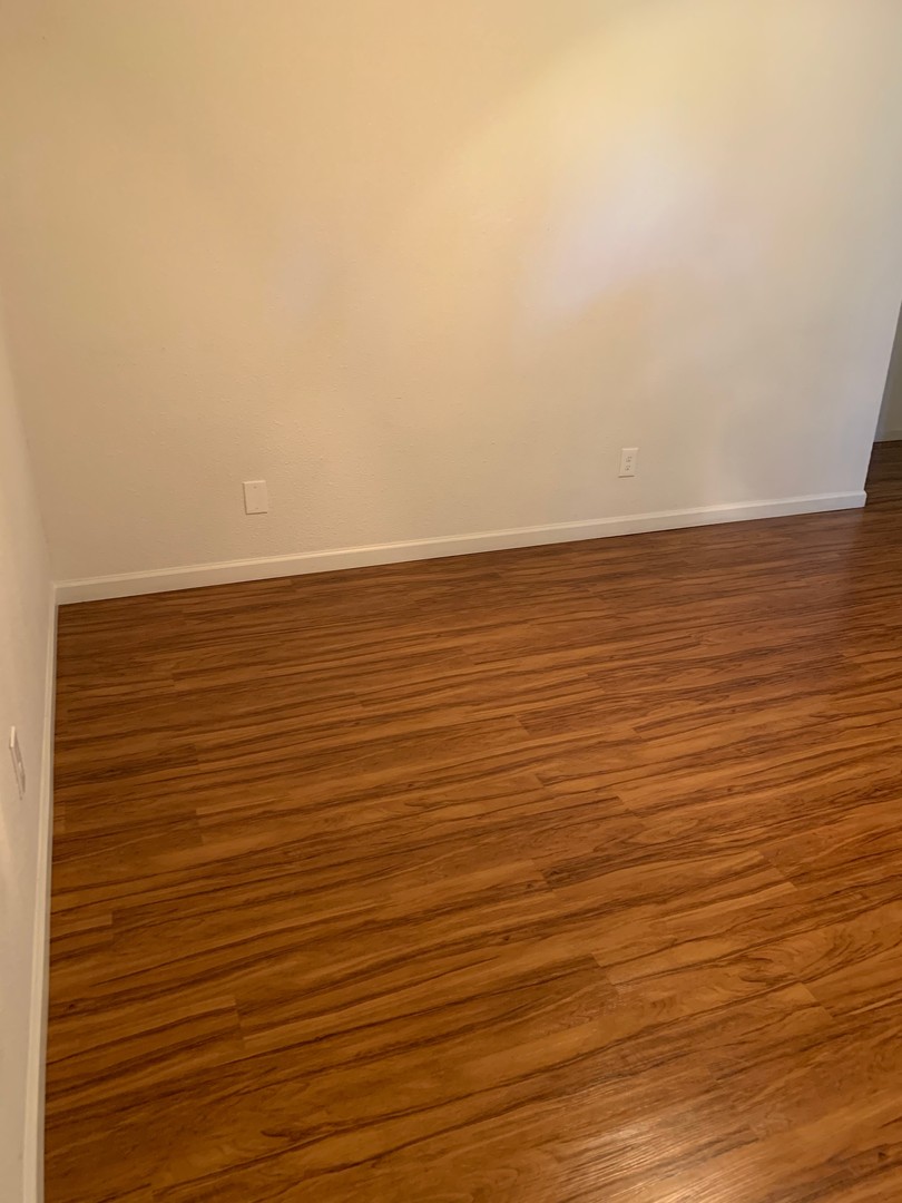 Creekside Apartments 5 of 31