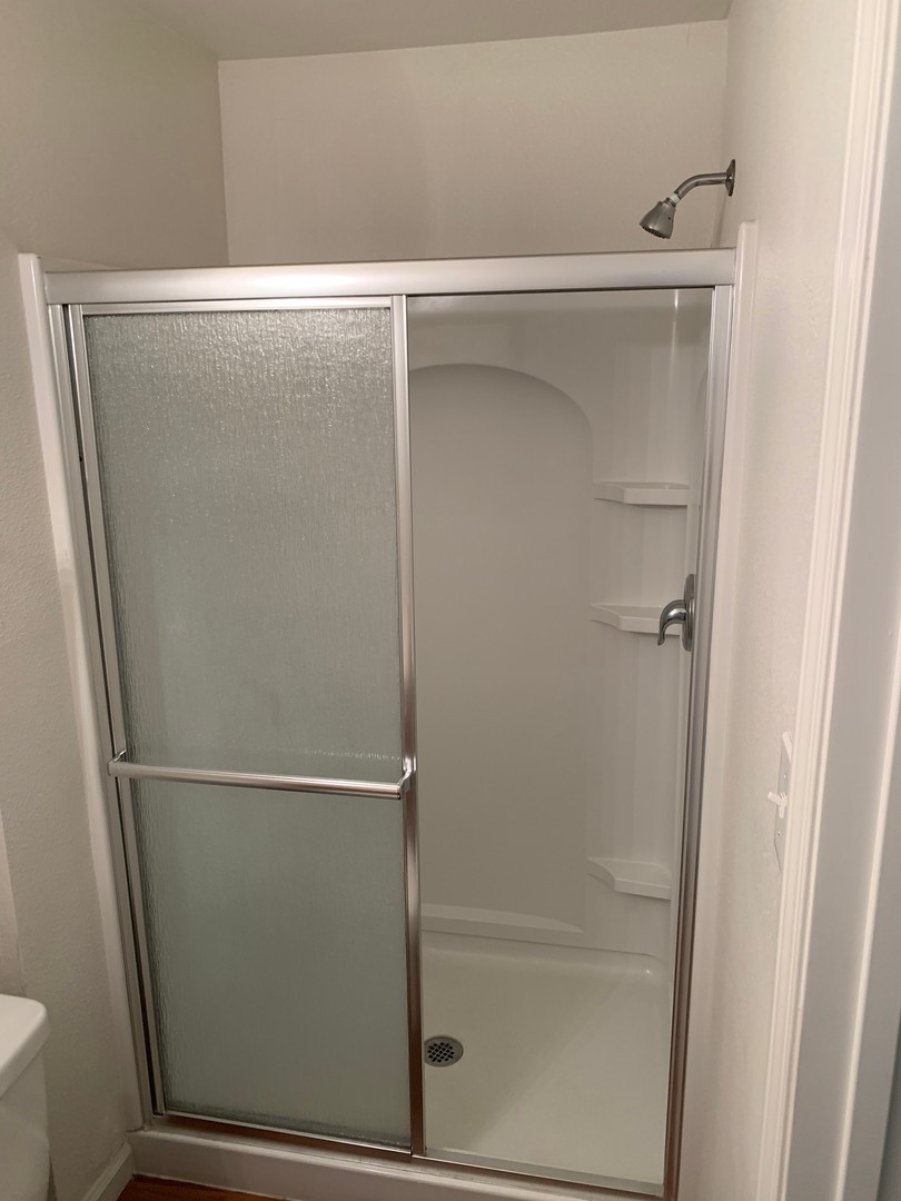 Creekside Apartments 4 of 31