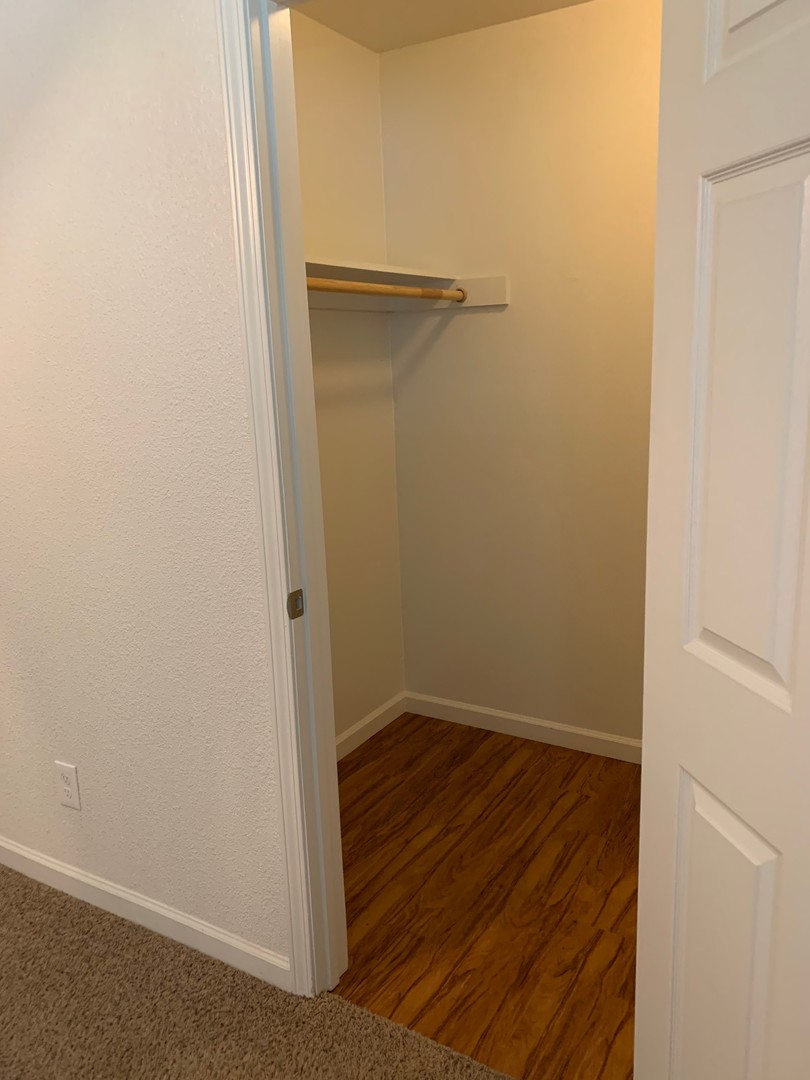 Creekside Apartments 10 of 31
