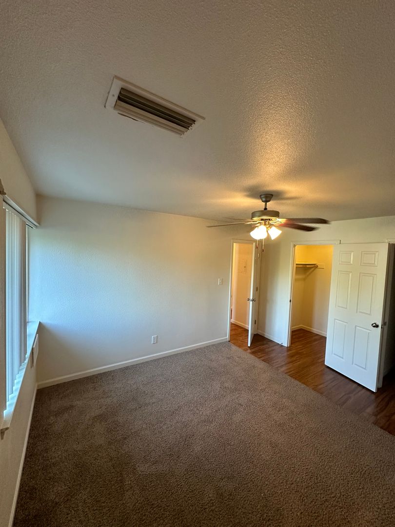 Creekside Apartments 2 of 11