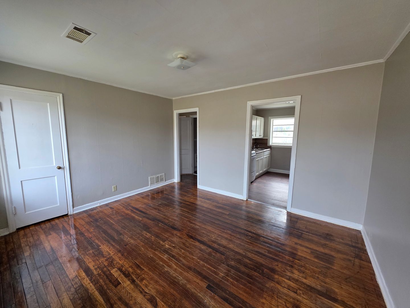 West Memphis Apartment: 339 Ross Avenue