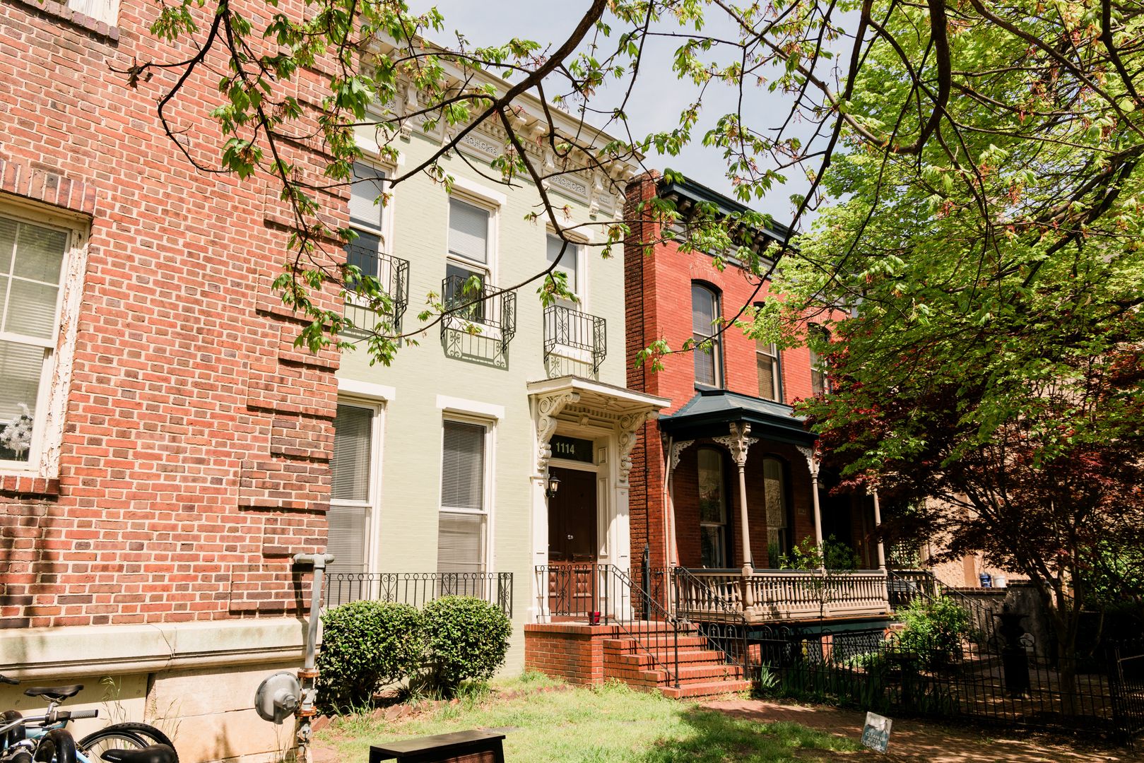 Richmond Apartment: 1114 Grove Ave