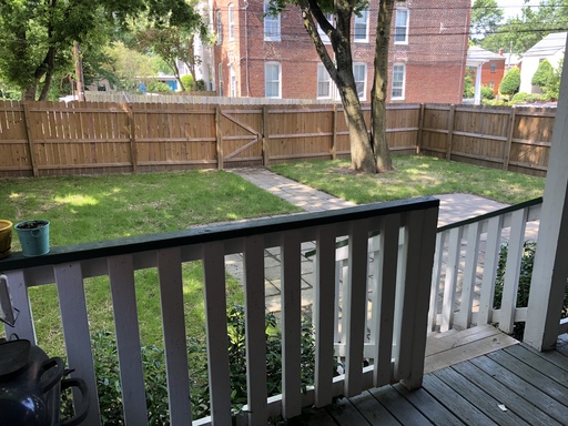 LABOR DAY SPECIAL**1/2 MONTH FREE SIGN BY 9/11/2026 Great shared outdoor space!! – photo 1
