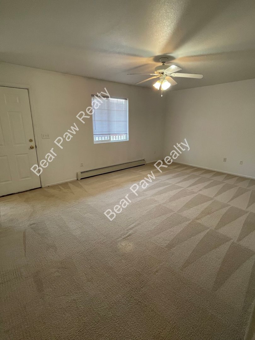 Cheyenne Apartment: 1218 Taft Ave