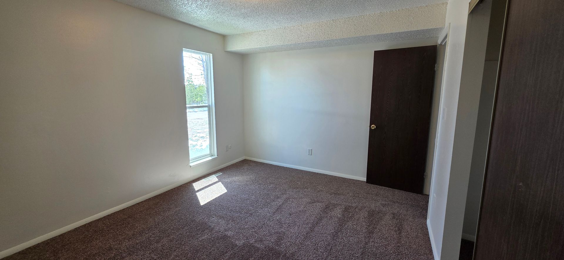 Cheyenne Apartment: 2525 Pattison Ave
