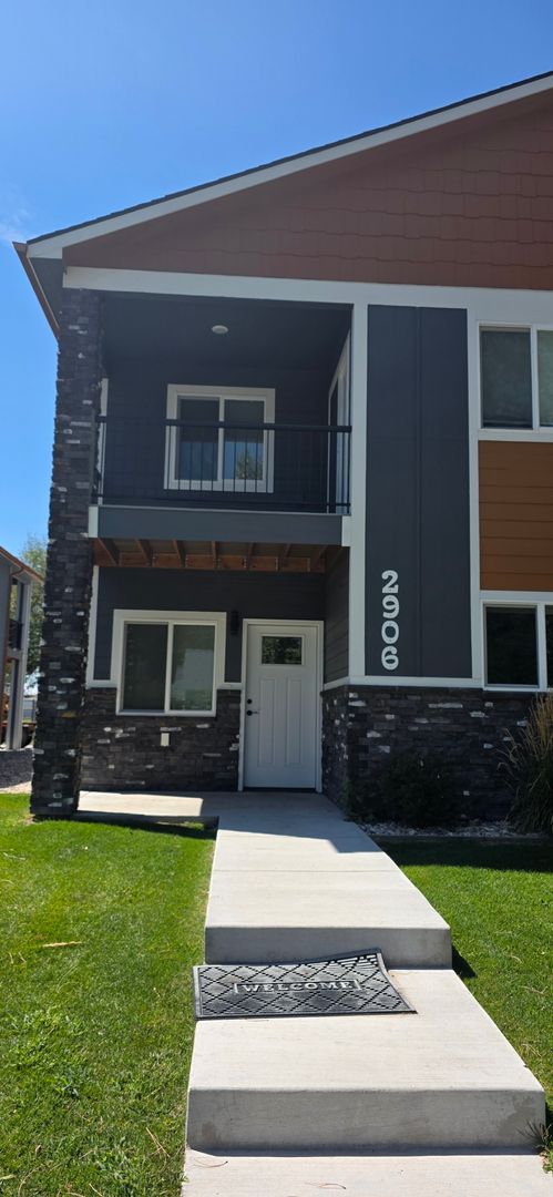 Cheyenne House: 2906 Cribbon Ave