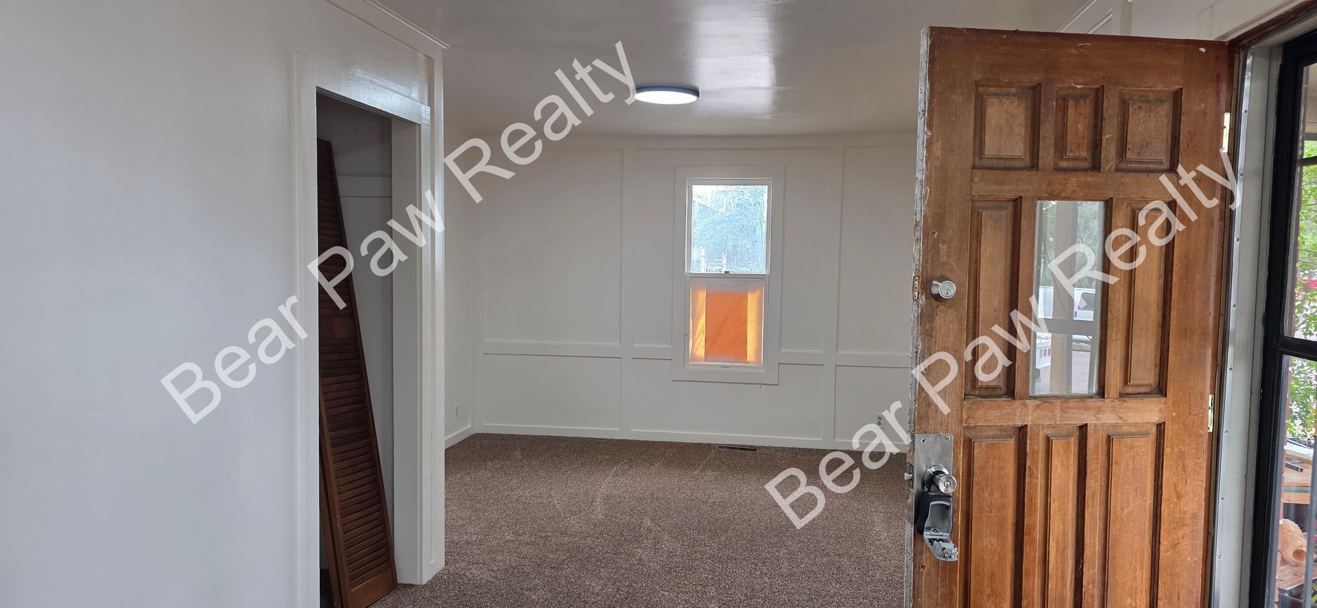 Cheyenne House: 2722 Oneil Ave