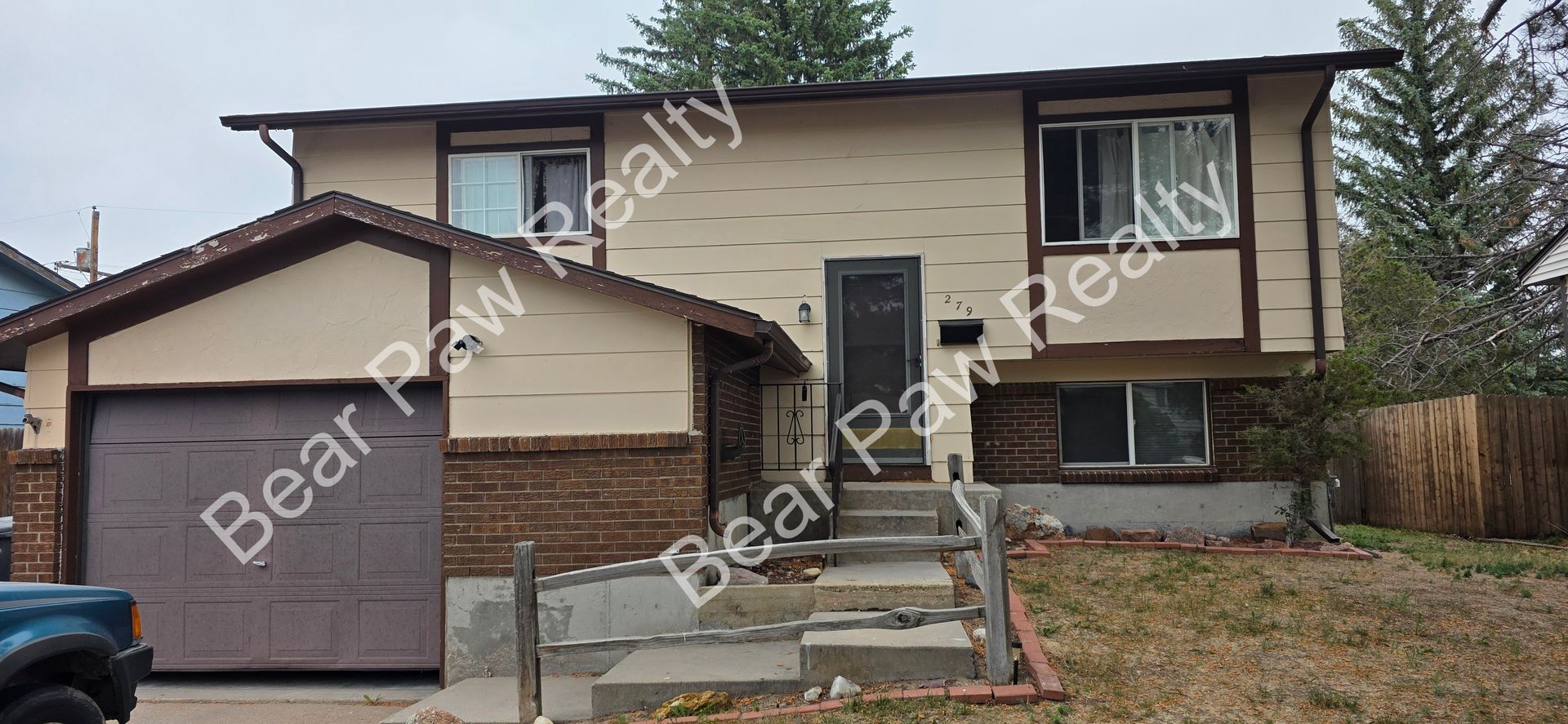 Cheyenne House: 279 Reed Ave