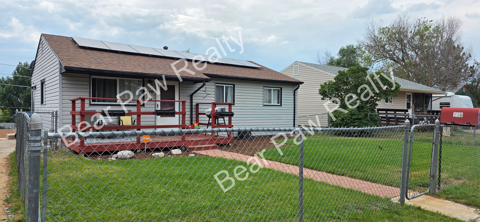 Cheyenne House: 116 King Ct