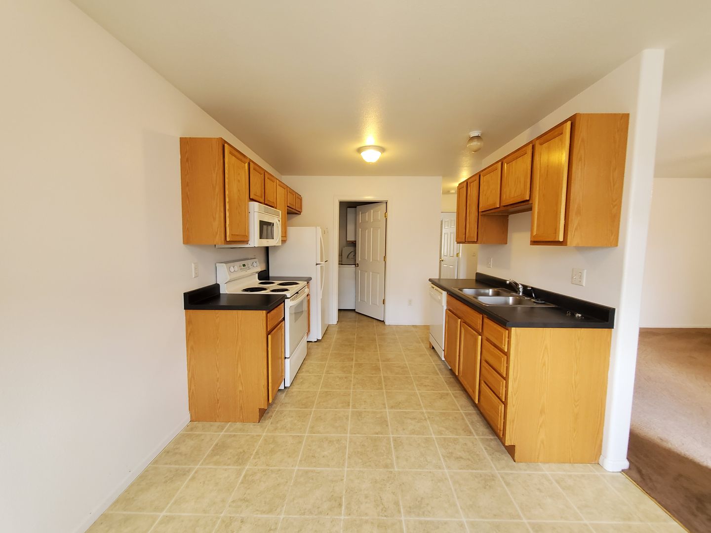 Cheyenne Apartment: 1218 Taft Ave