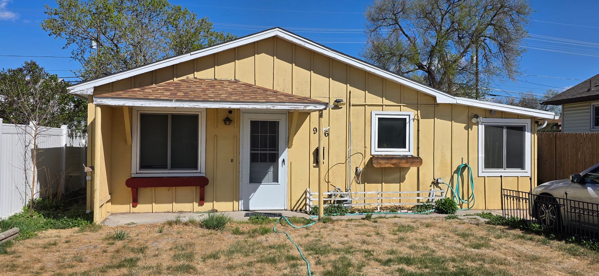 Cheyenne House: 906 E 5th St