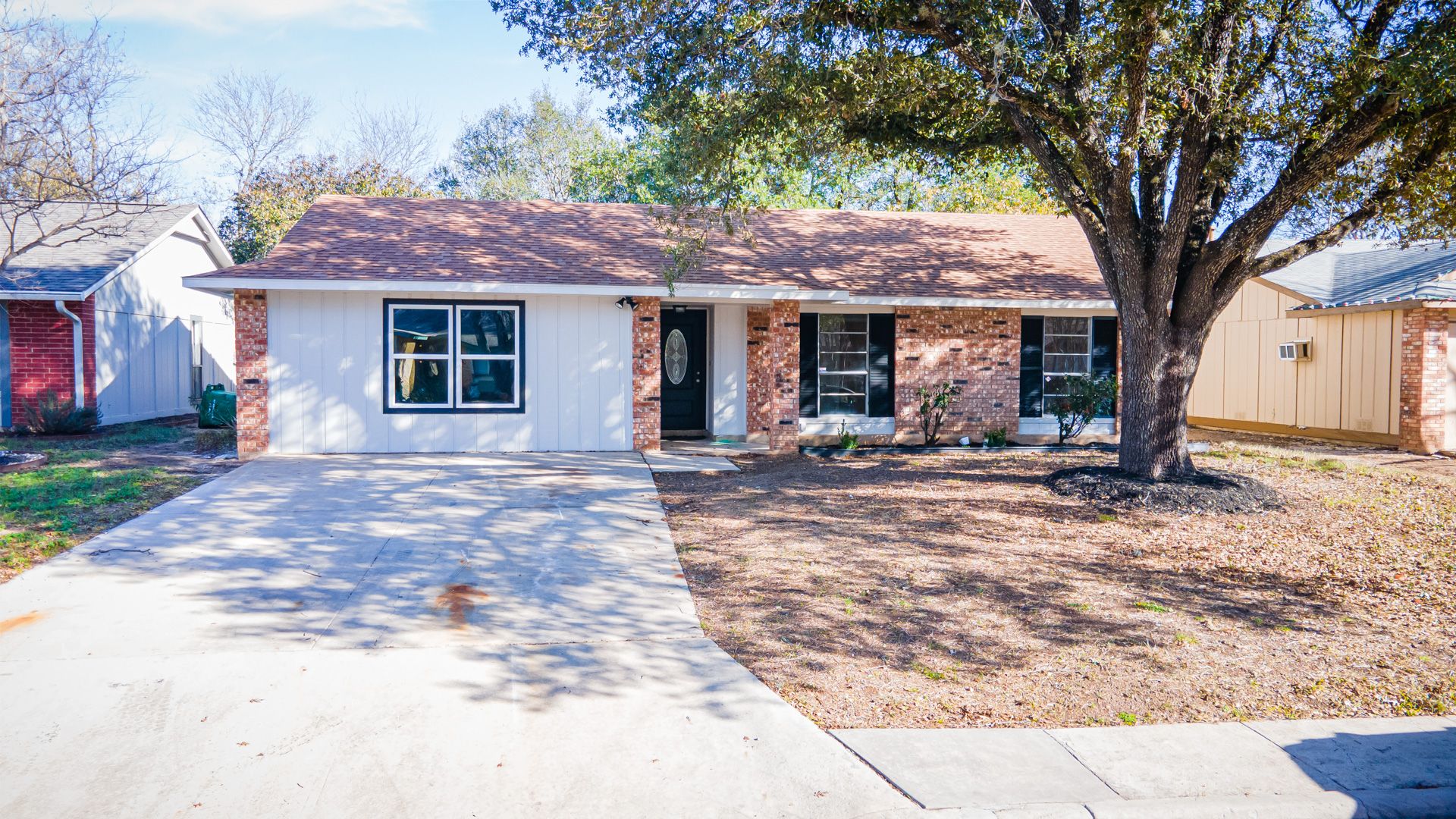 San Antonio House: 5866 Cliff Path