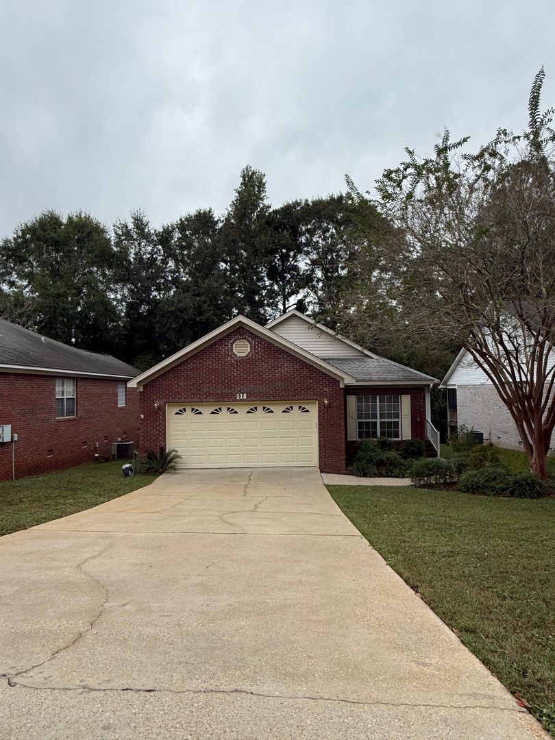 Enterprise House: 118 Windover Way