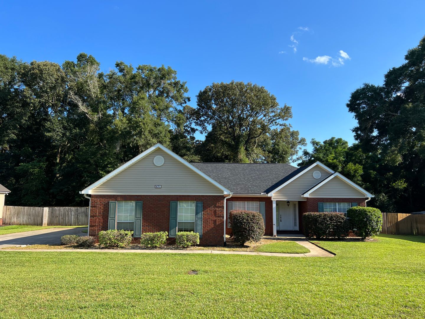 Enterprise House: 471 County Road 737