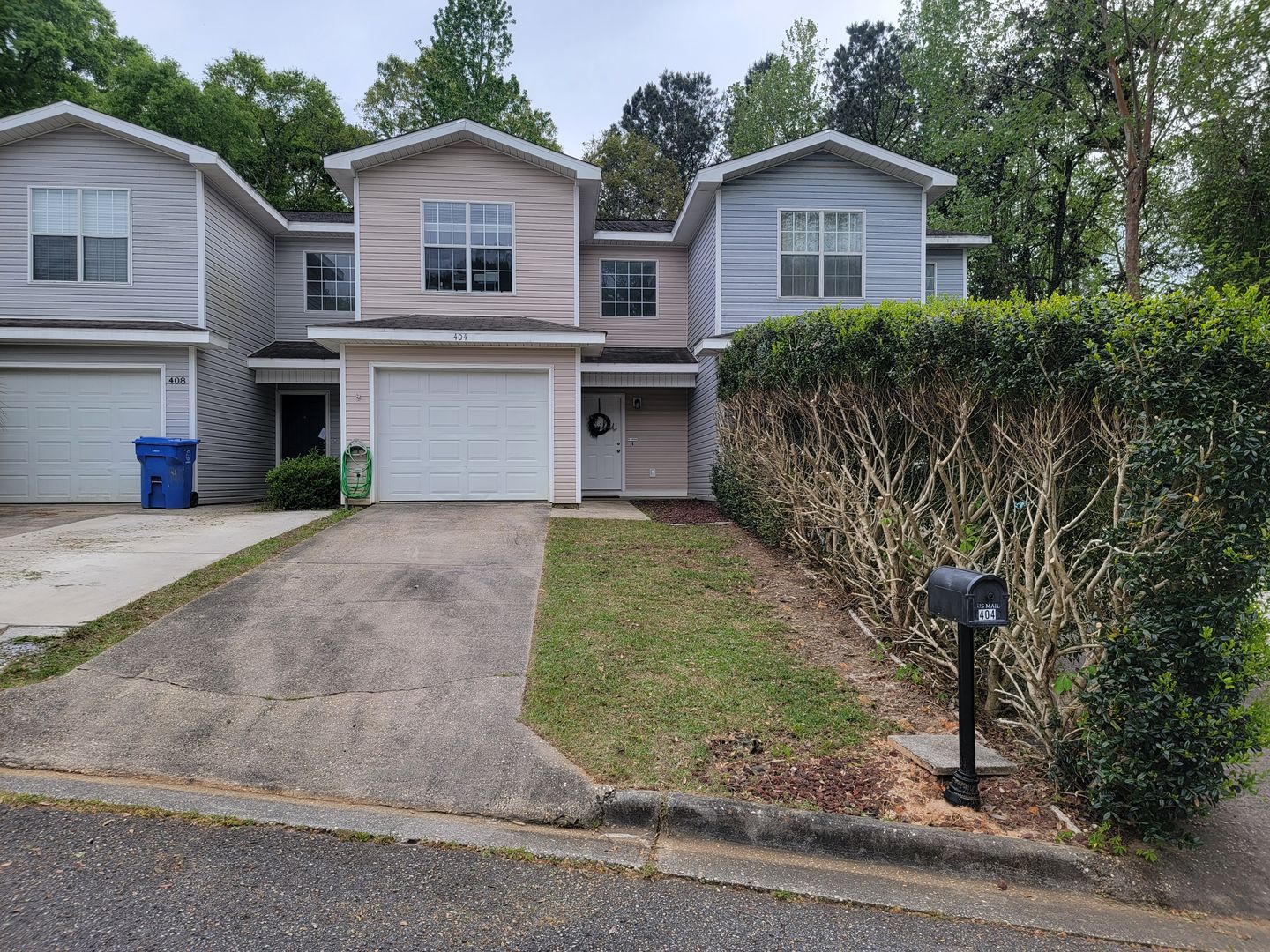 Enterprisee Townhome: 404 Sandy Oak Drive