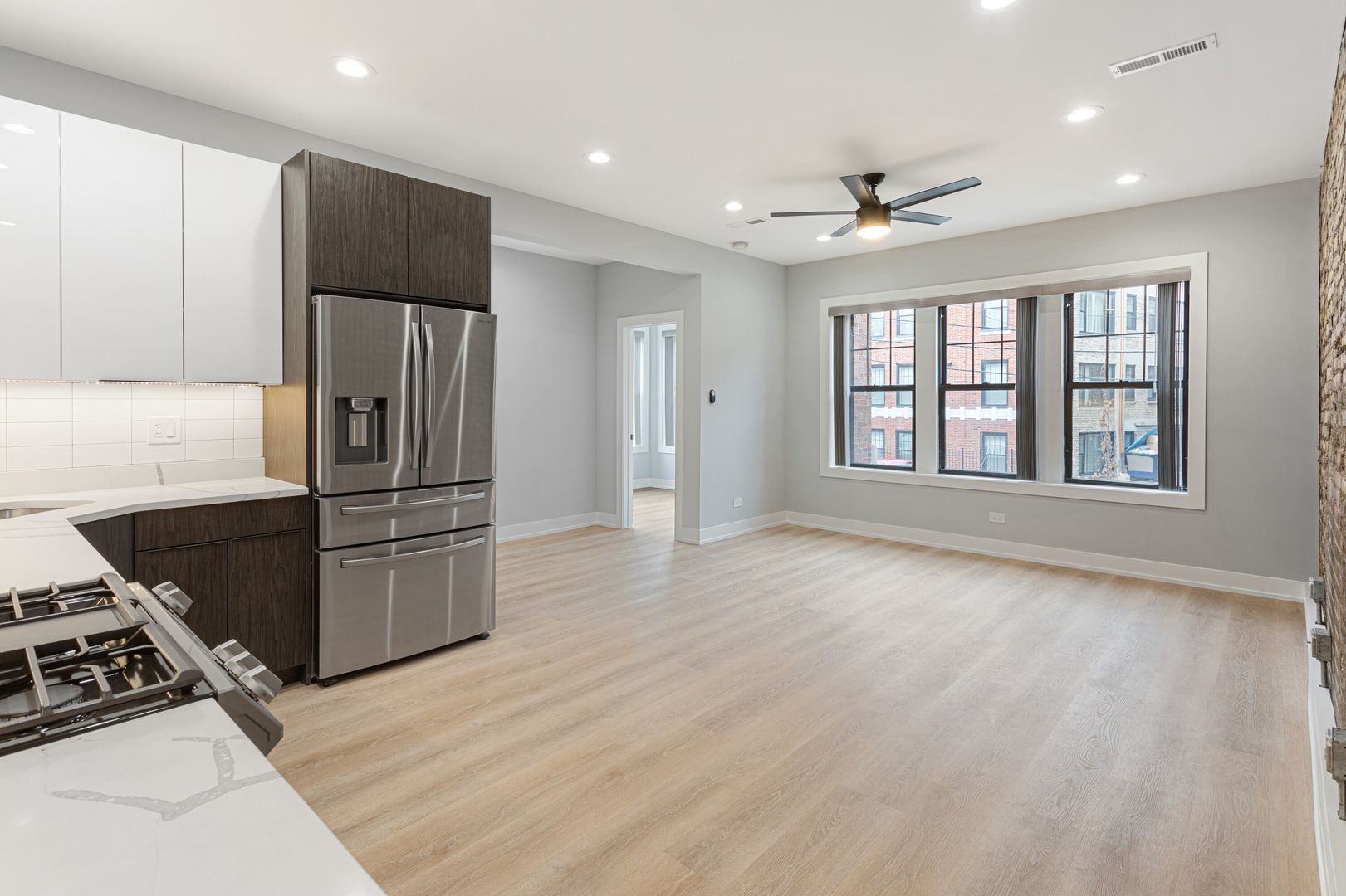 Chicago Apartment: 7642-48 N Eastlake Terrace