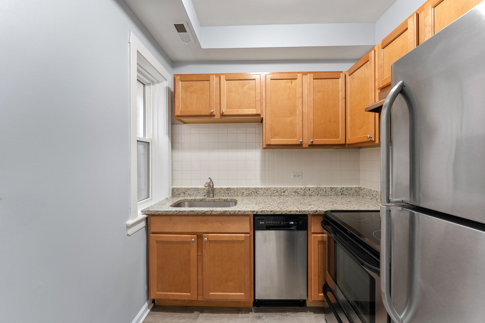 Chicago Apartment: 1456-1460 W Fargo; 7445-7451 N Greenview