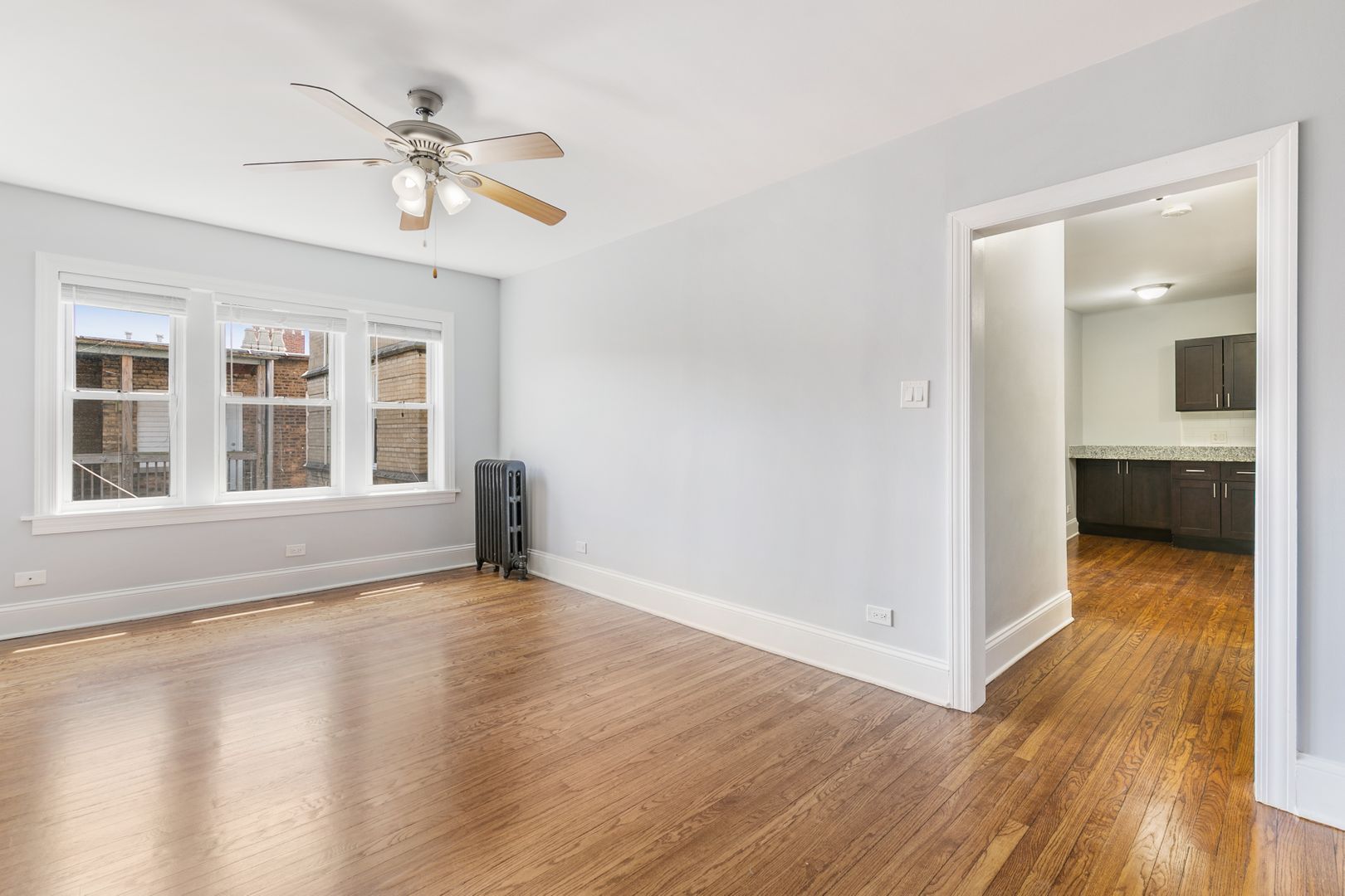 Chicago Apartment: 7736-42 N Ashland Ave
