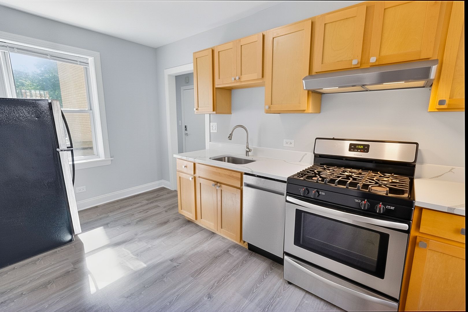 Chicago Apartment: 7736-42 N Ashland Ave