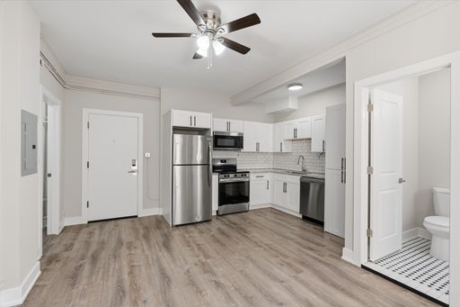 Listing photo thumbnail