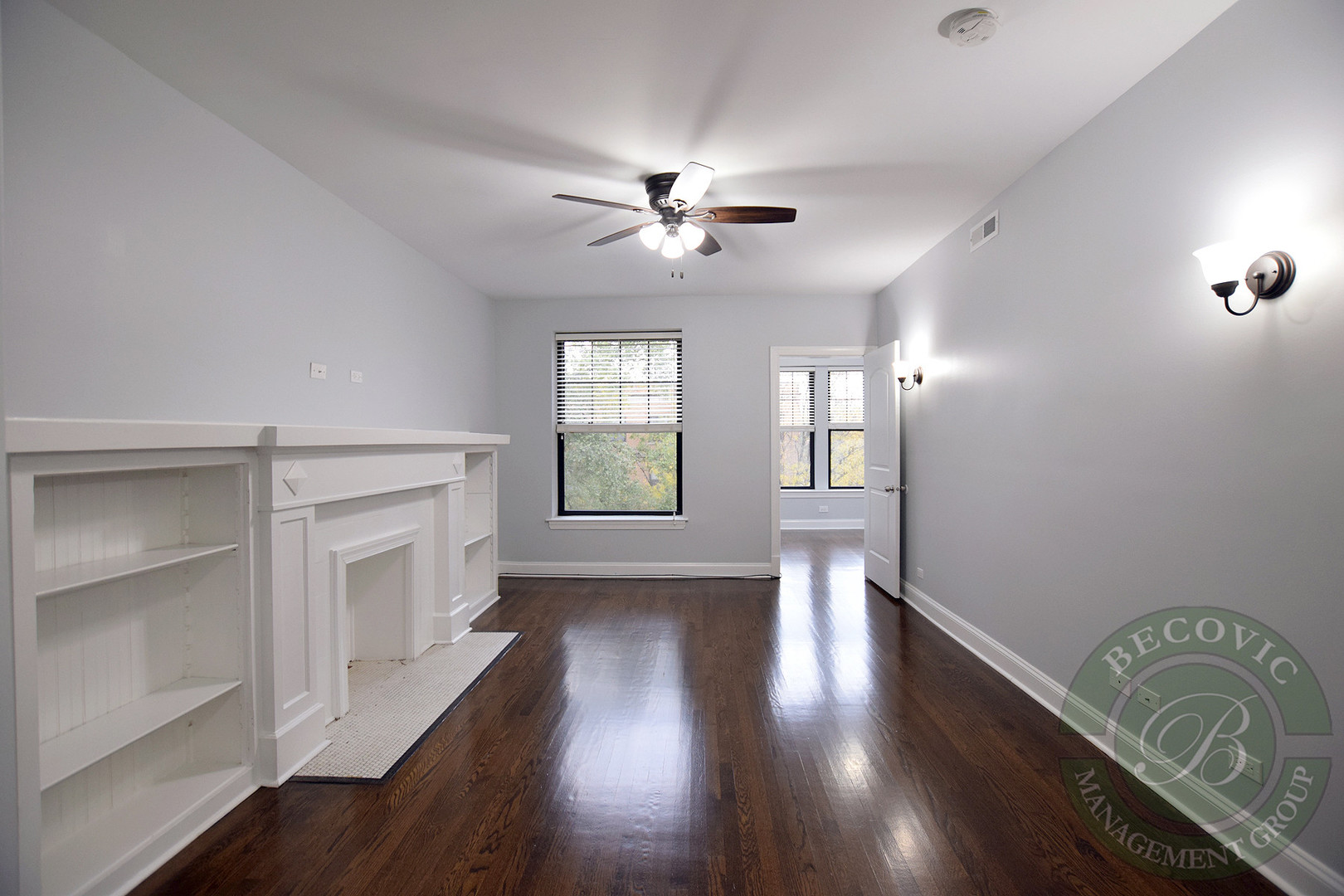 Chicago Apartment: 7700-7706 N Marshfield Ave; 1638-1642 W Jonquil Ter