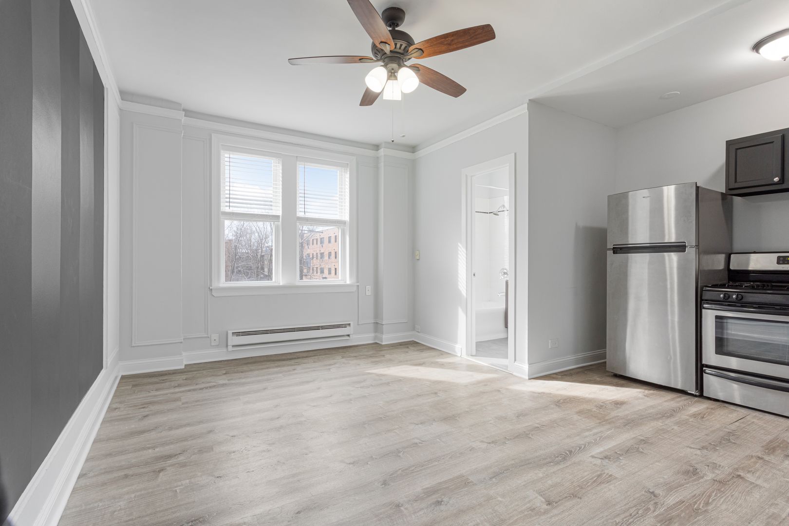 Chicago Apartment: 5860 N Kenmore Avenue
