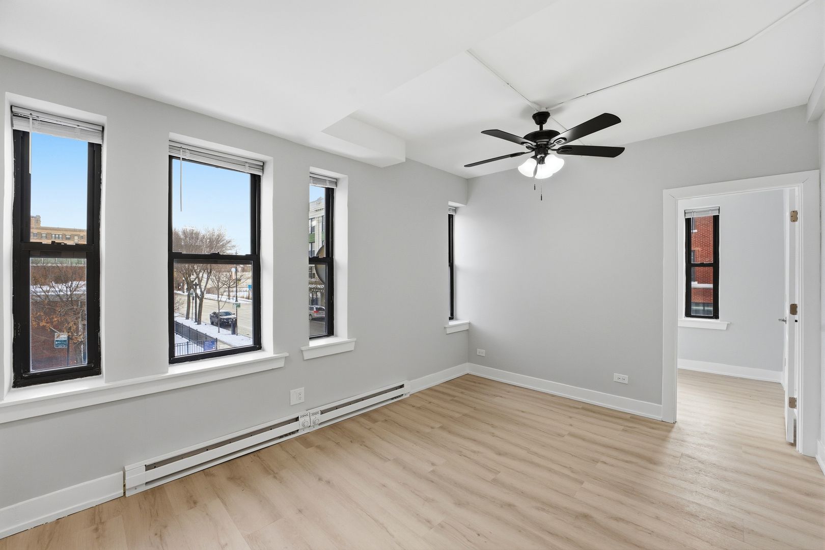 Chicago Apartment: 1632-44 W. Howard