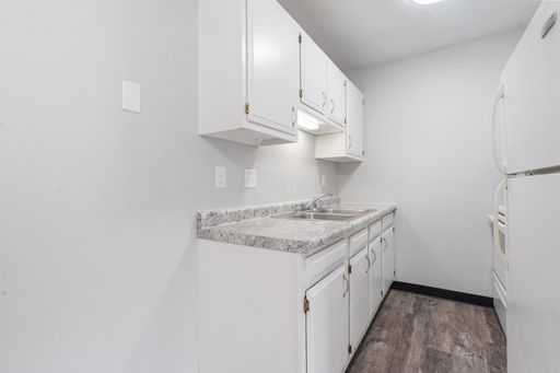 Remodeled 2 Bedroom in Davenport IA – photo 1