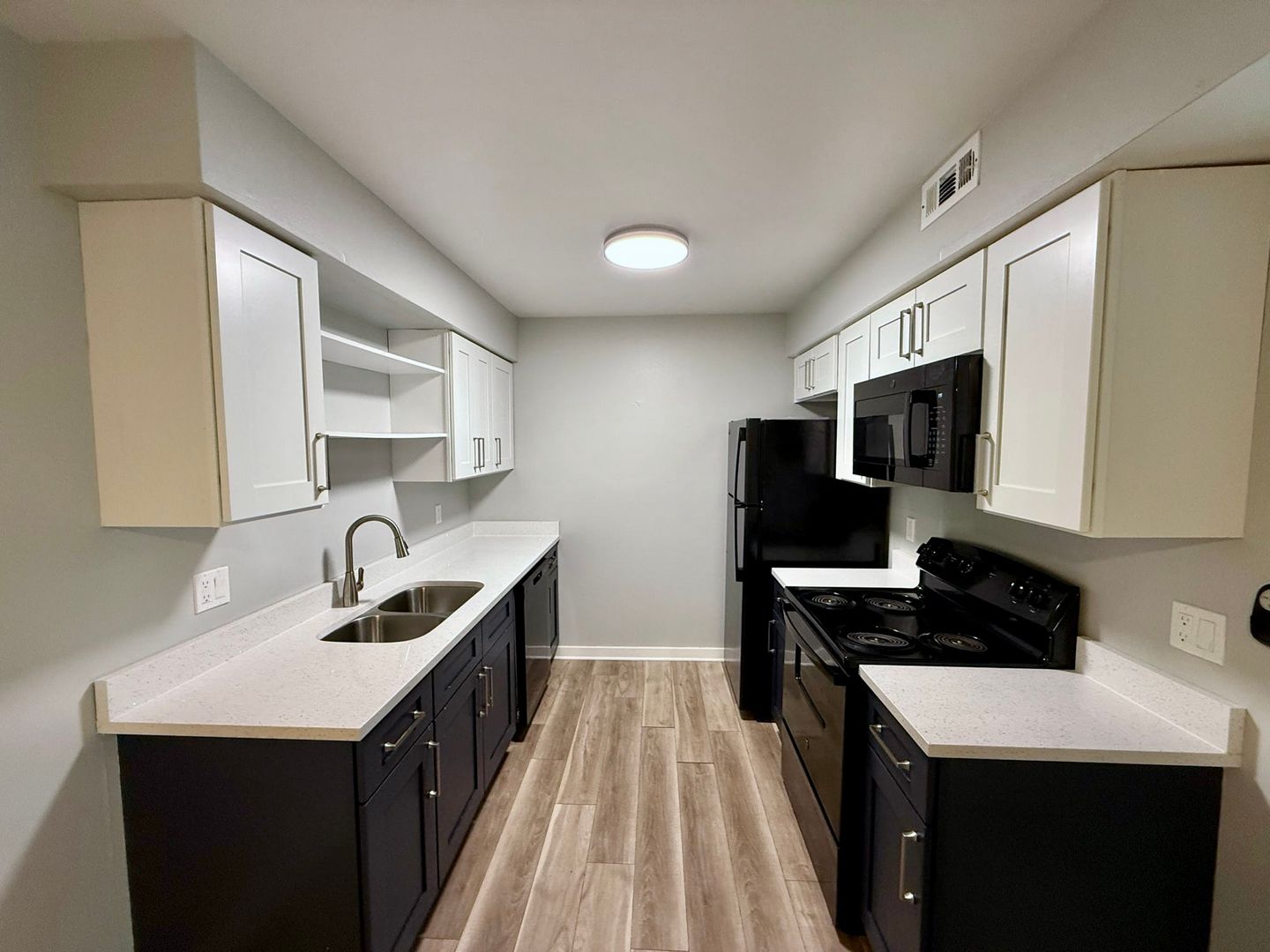 Cherry Valley Apartment: 7620 Cherryvale North Boulevard