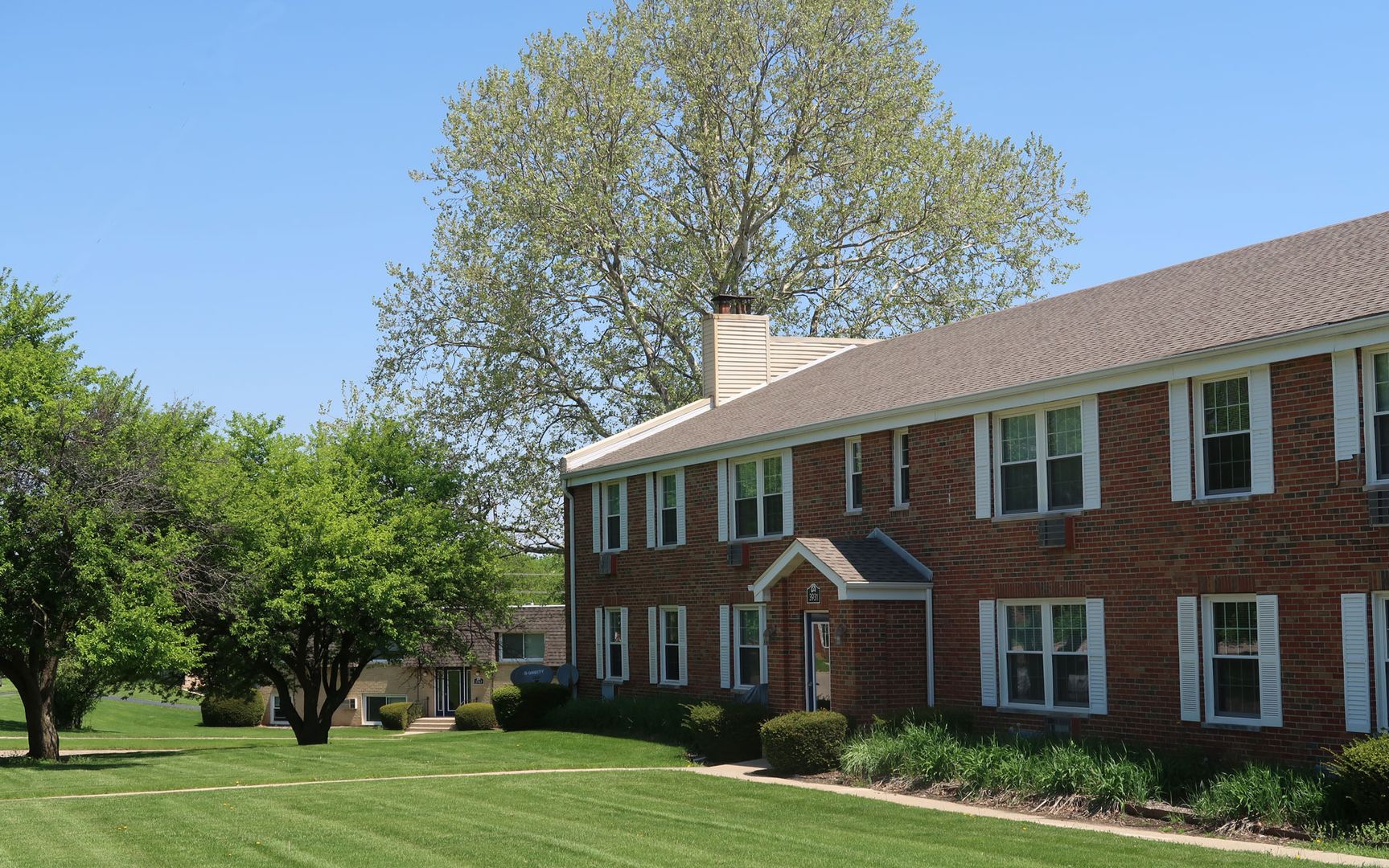 Rockford Apartment: 3936 Eagle Drive