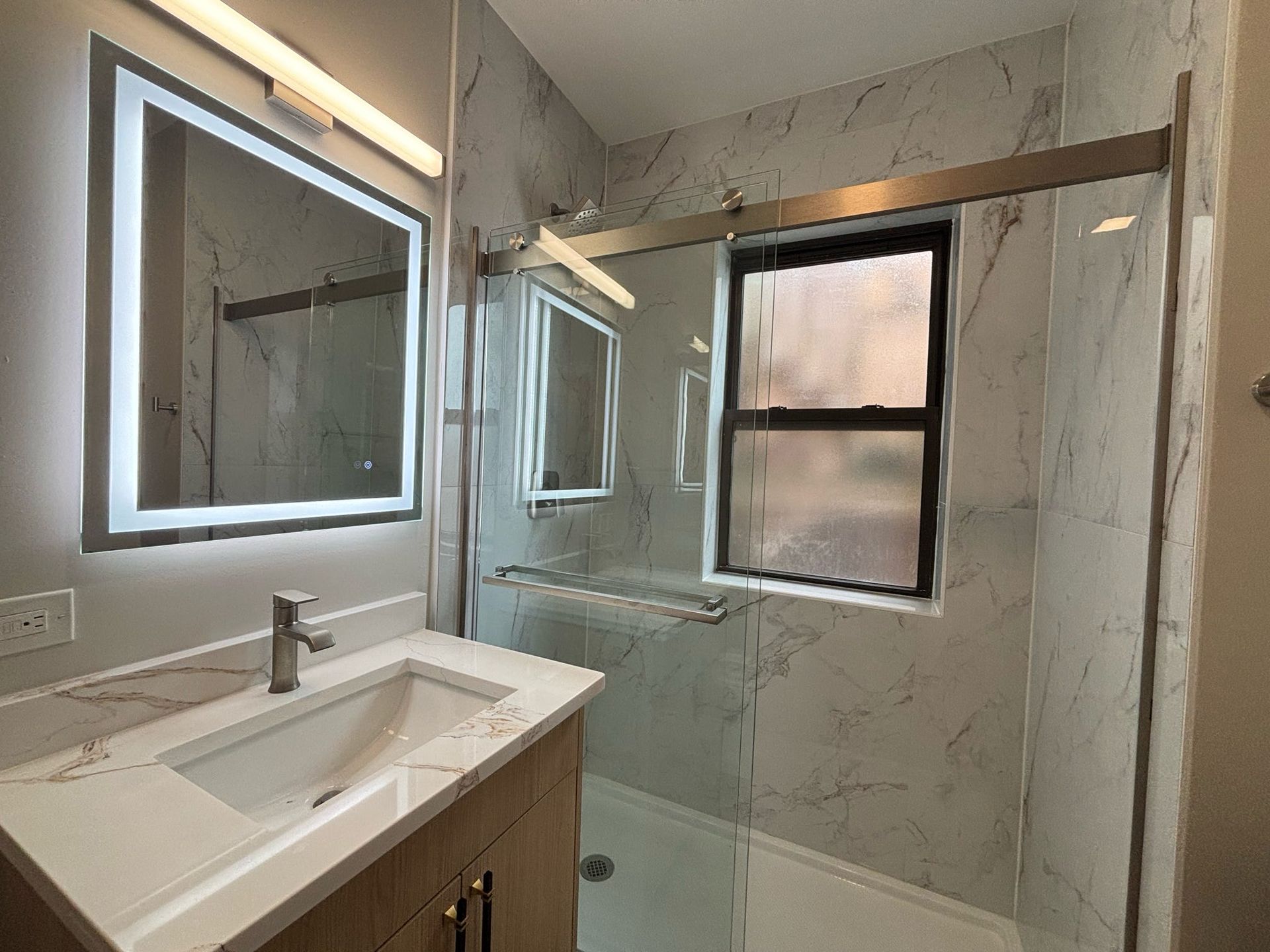 Howard Beach Apartments 10 of 12