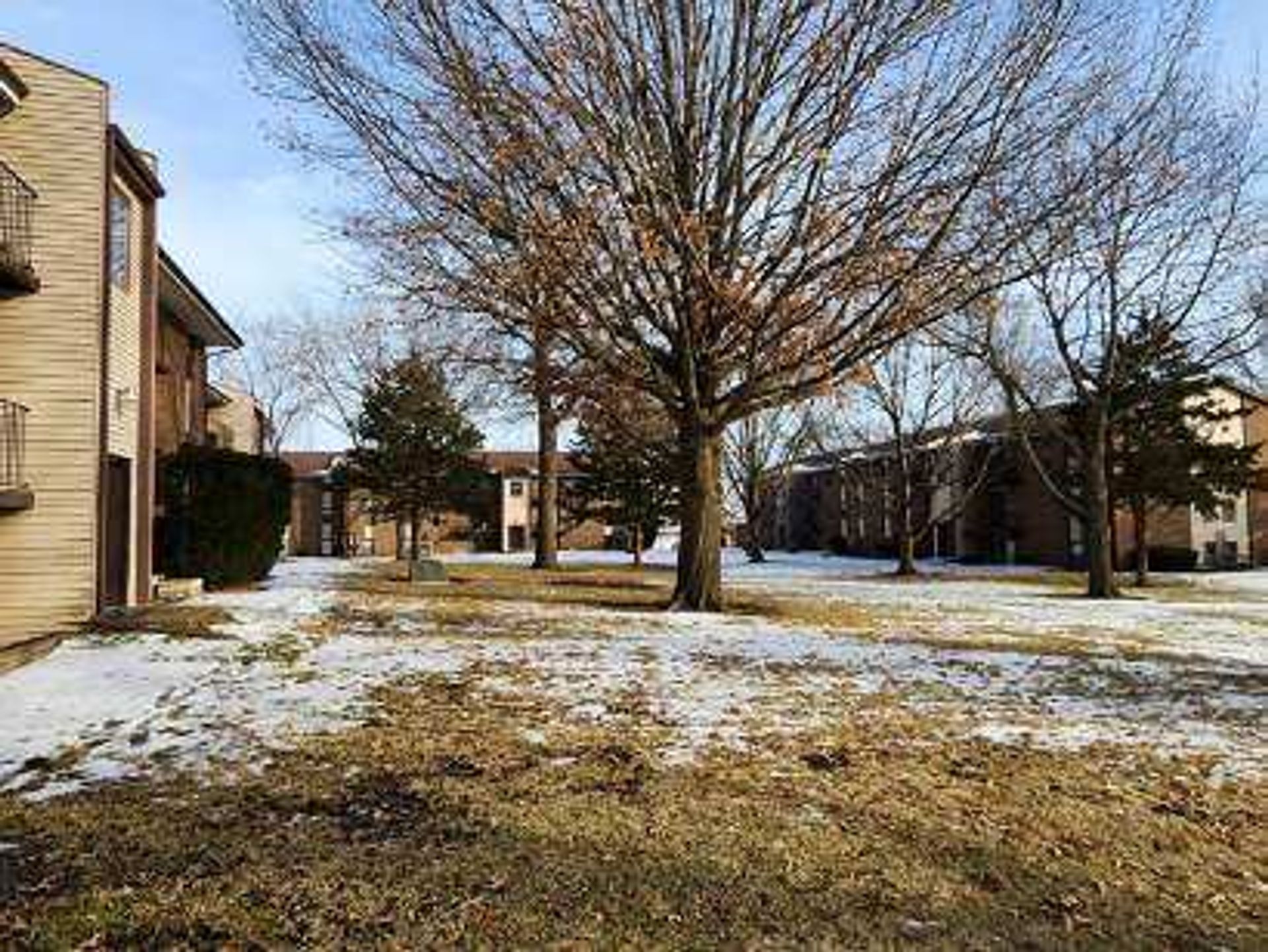 7620 Cherryvale N Blvd, Cherry Valley, IL 61016