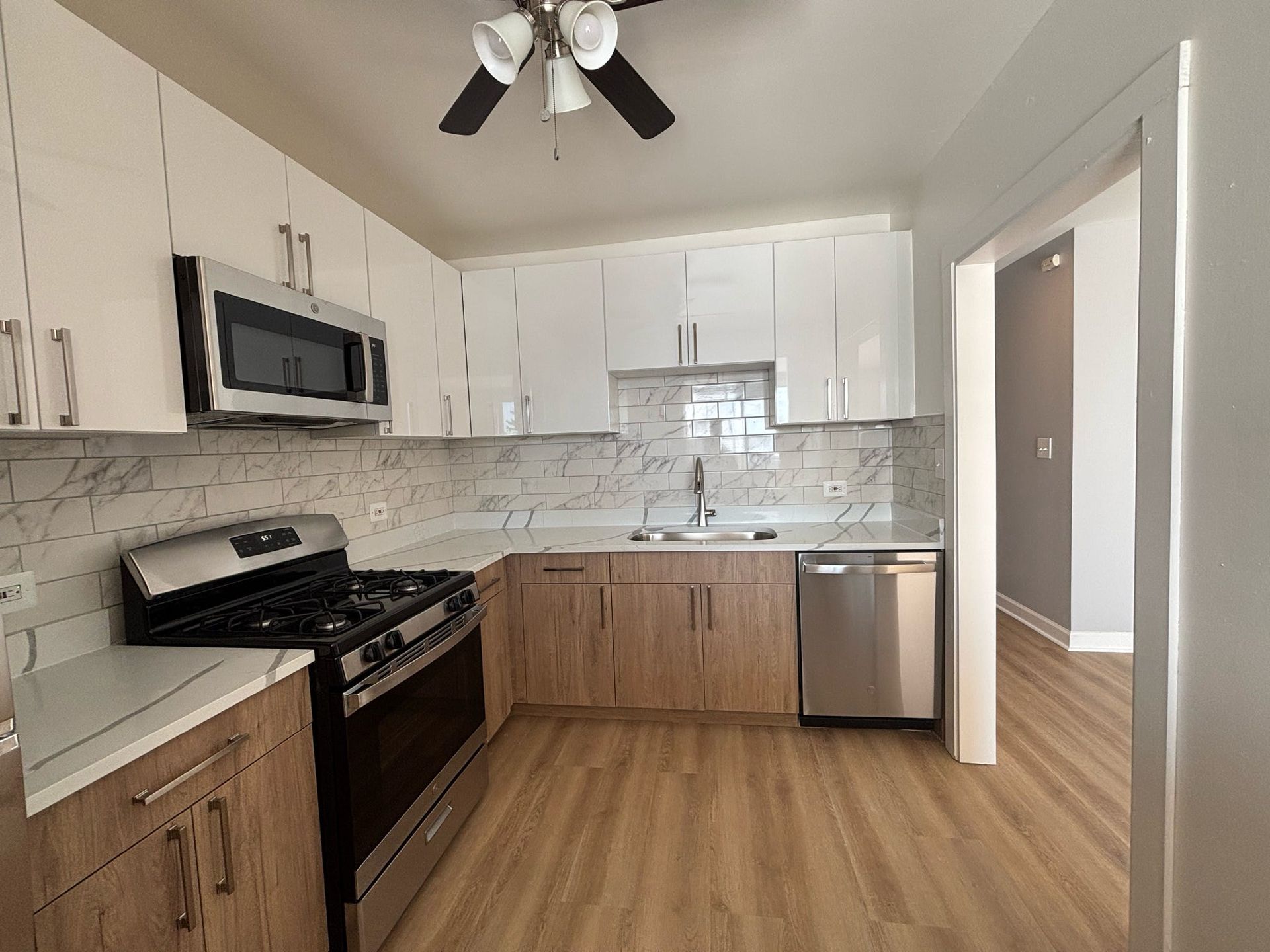Northgate Addison Apartments 2 of 12