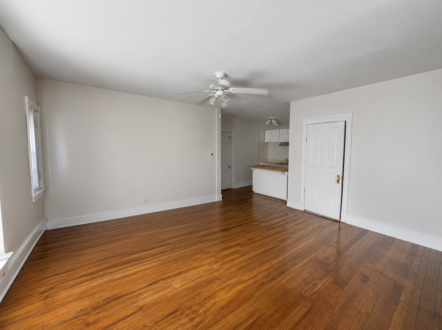 Philadelphia Apartment: 4710 Springfield Avenue