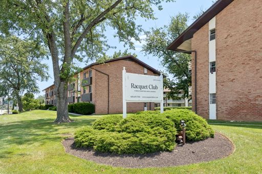 1308 West Chester Pike, H-2 – photo 1