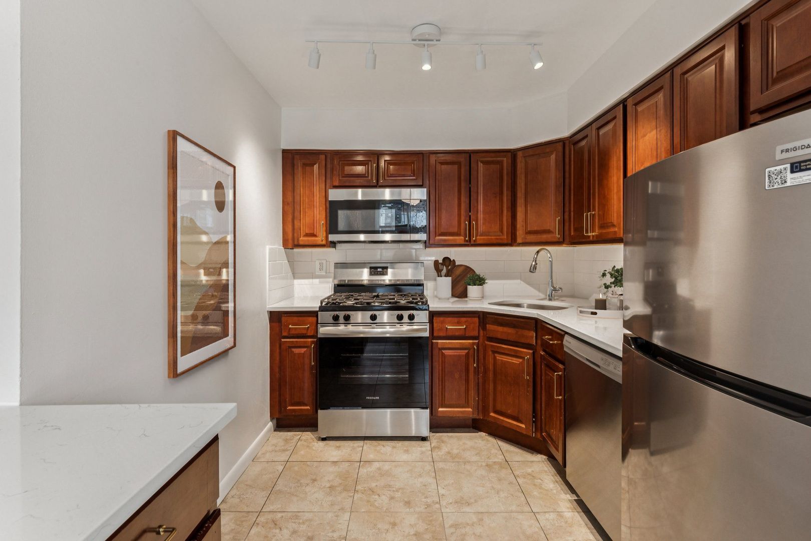 Philadelphia Apartment: 1315 N 75th Street