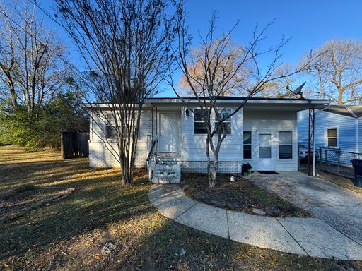3BR/1BA Northport – photo 1