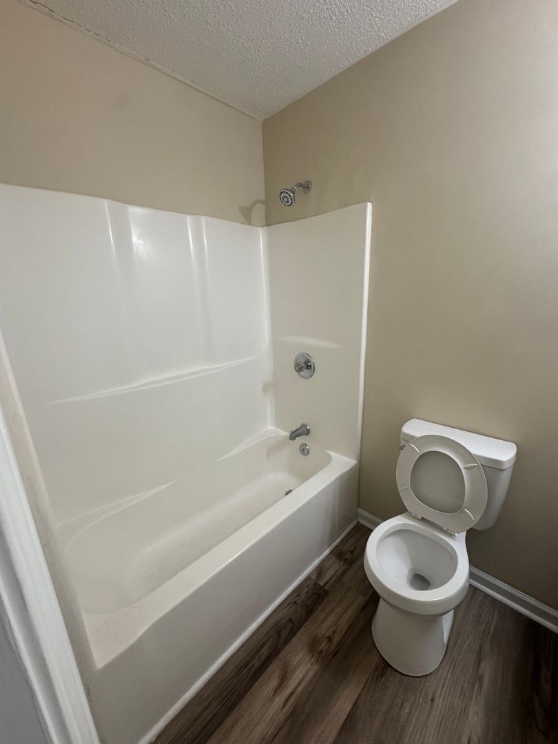 Northport Apartment: 3609 34th Ave Apt 85