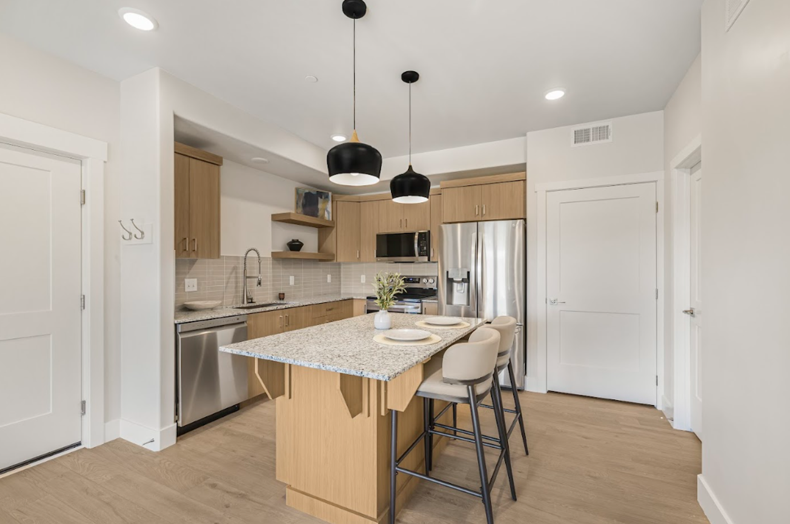 Idaho Falls Apartment: 1522 Quail Drive