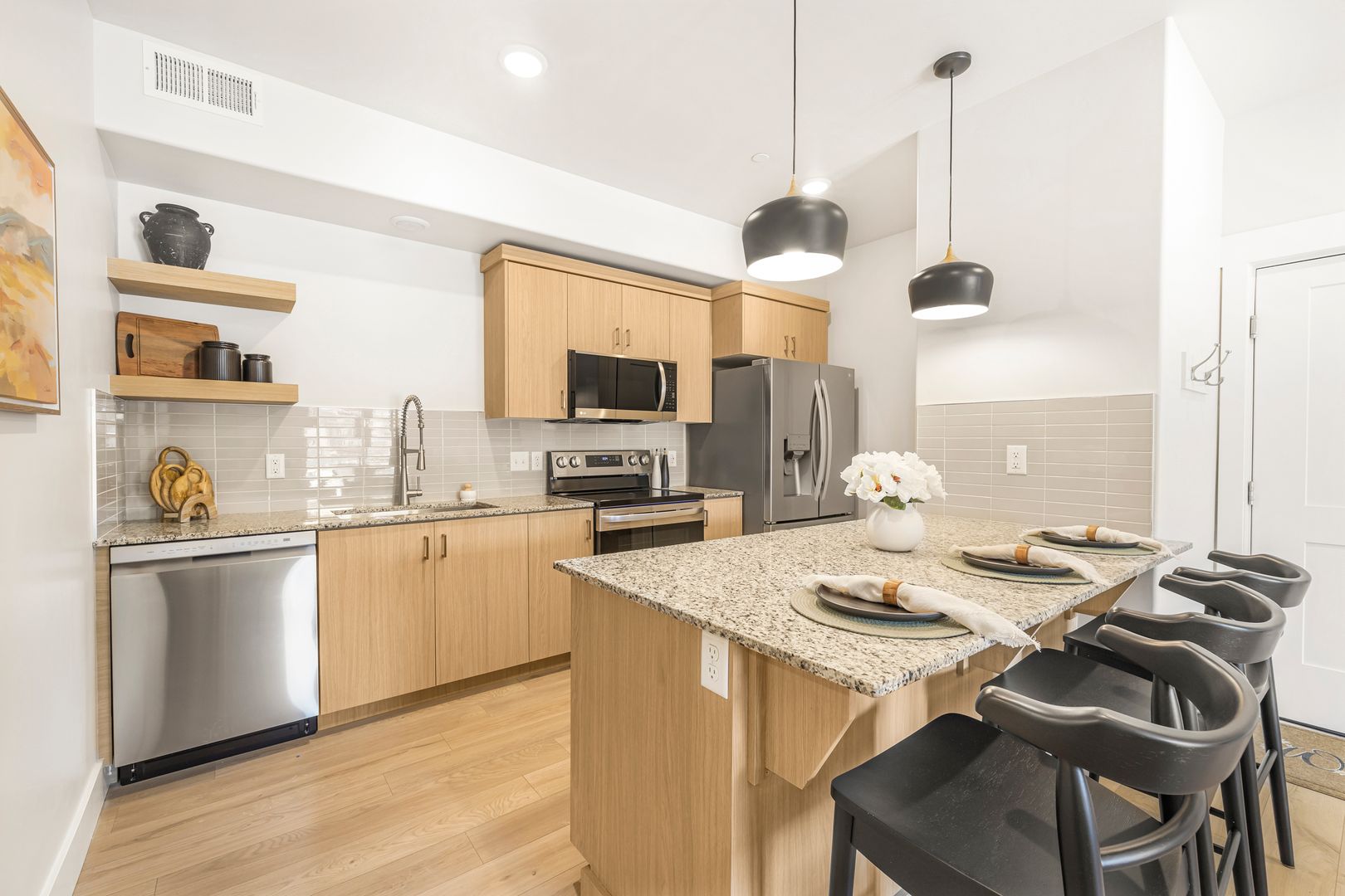 Idaho Falls Apartment: 1522 Quail Drive