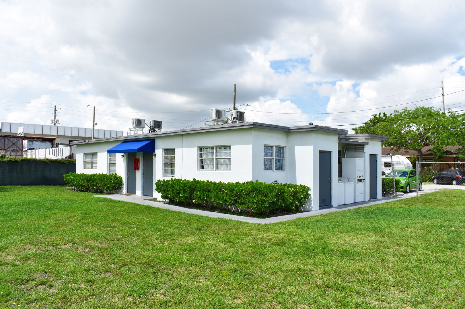 Miami Apartment: 7931 NW 36 PL