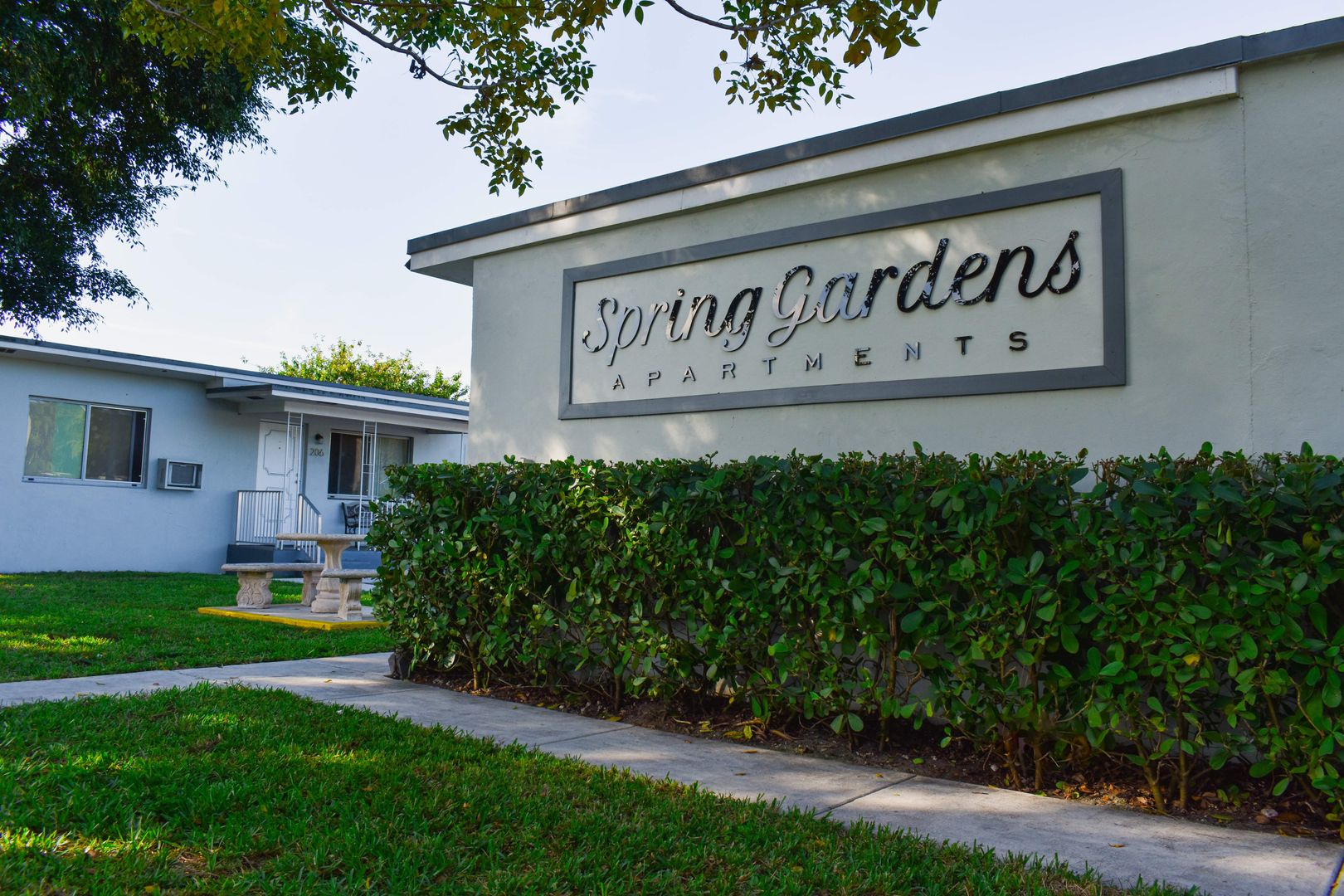 Miami Springs Apartment: 749 Curtiss Parkway
