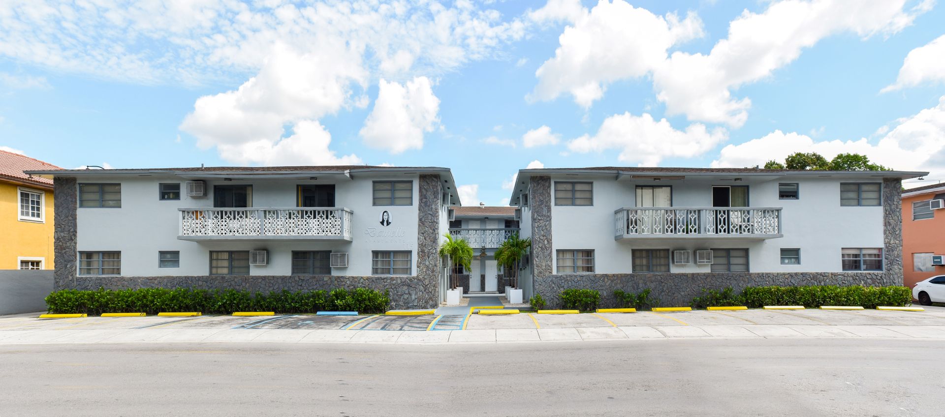 Hialeah Apartment: 115 E 9 Street
