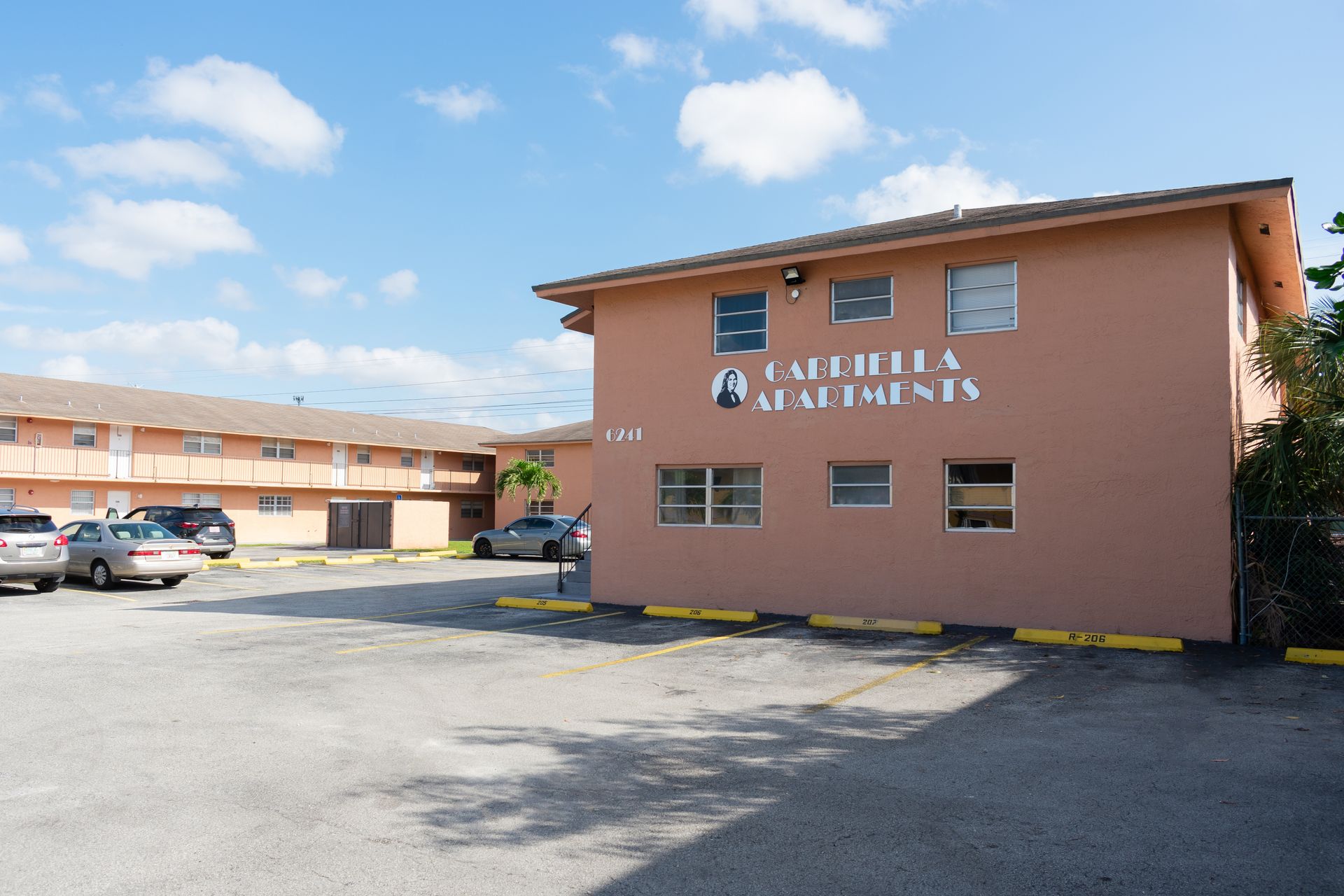 Hialeah Apartment: 6241 W 22 Court