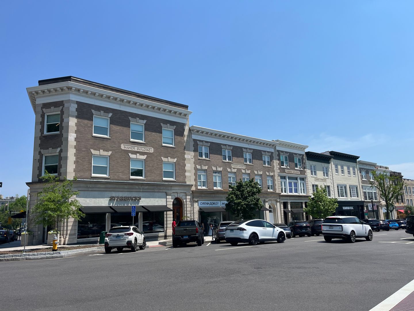 Greenwich Condo: 301 Greenwich Ave