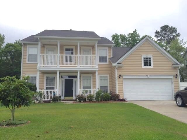 Charleston House: 212 Summer Rain Ct
