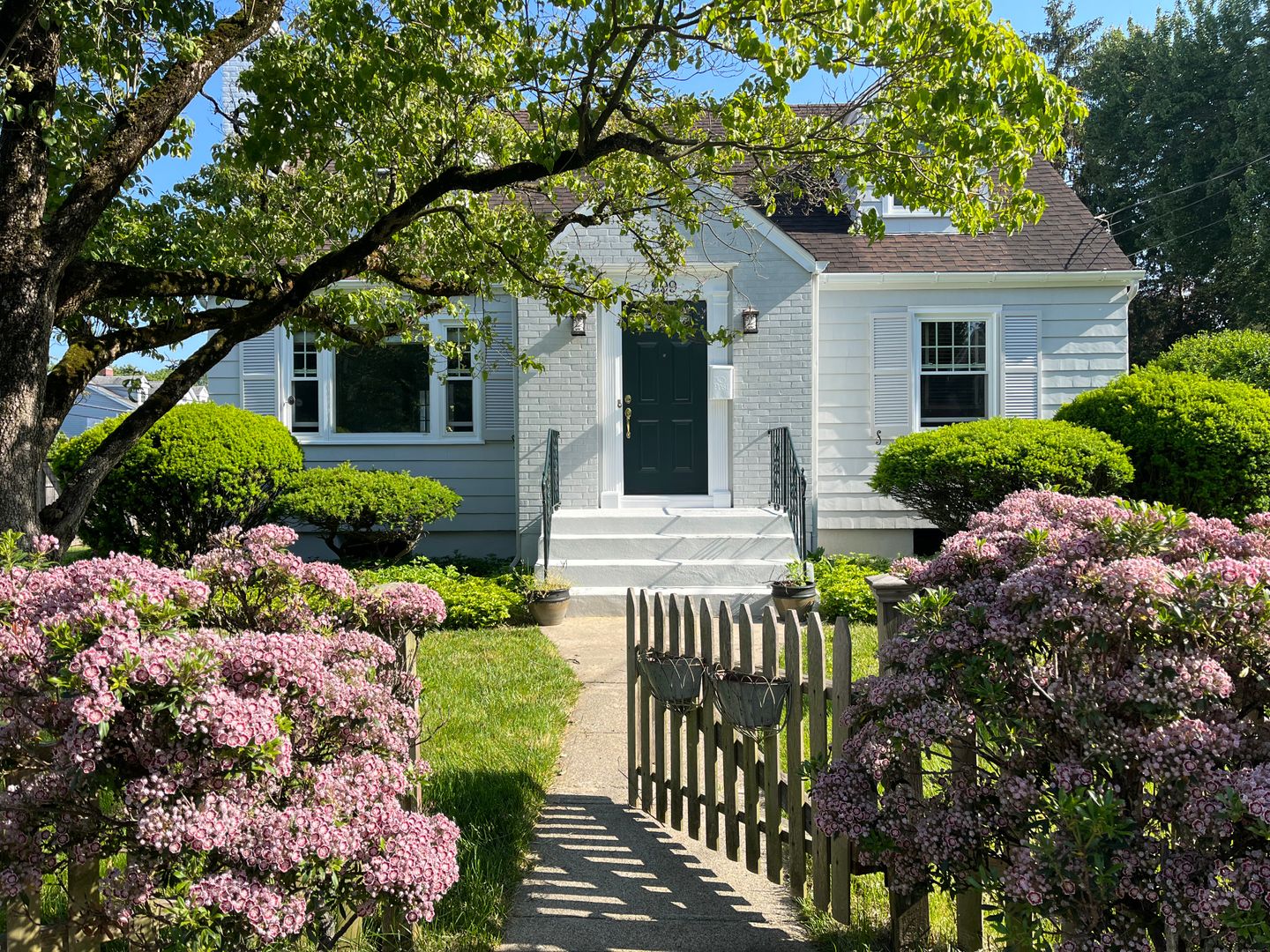 Fairfield House: 999 Oldfield Road