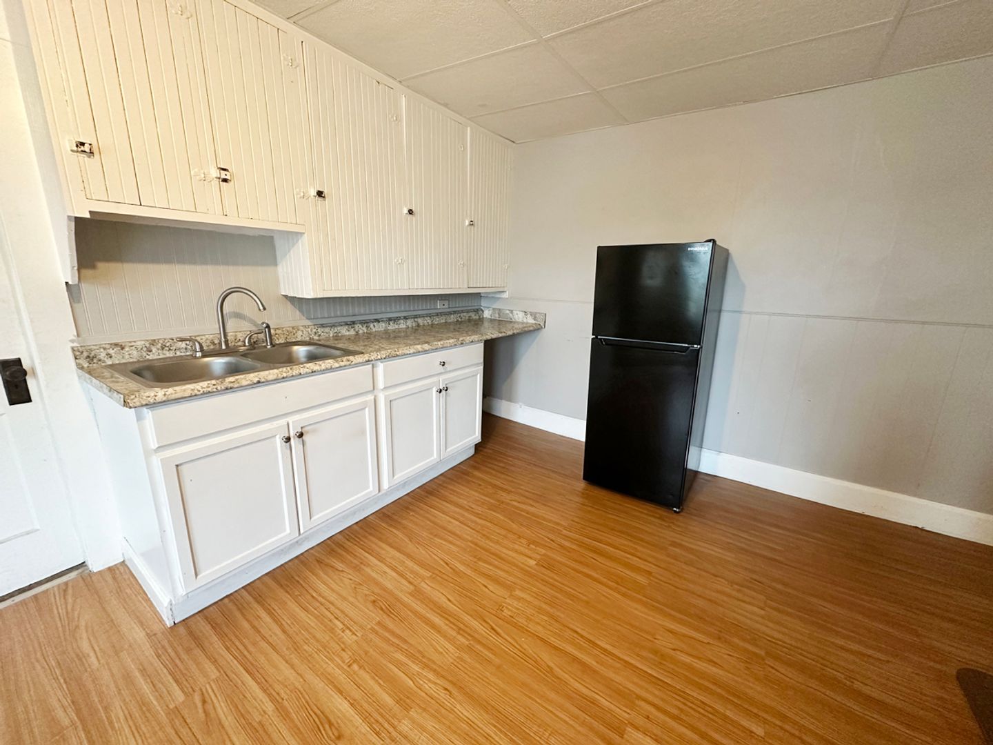 Leominster Apartment: 113 Spruce Street