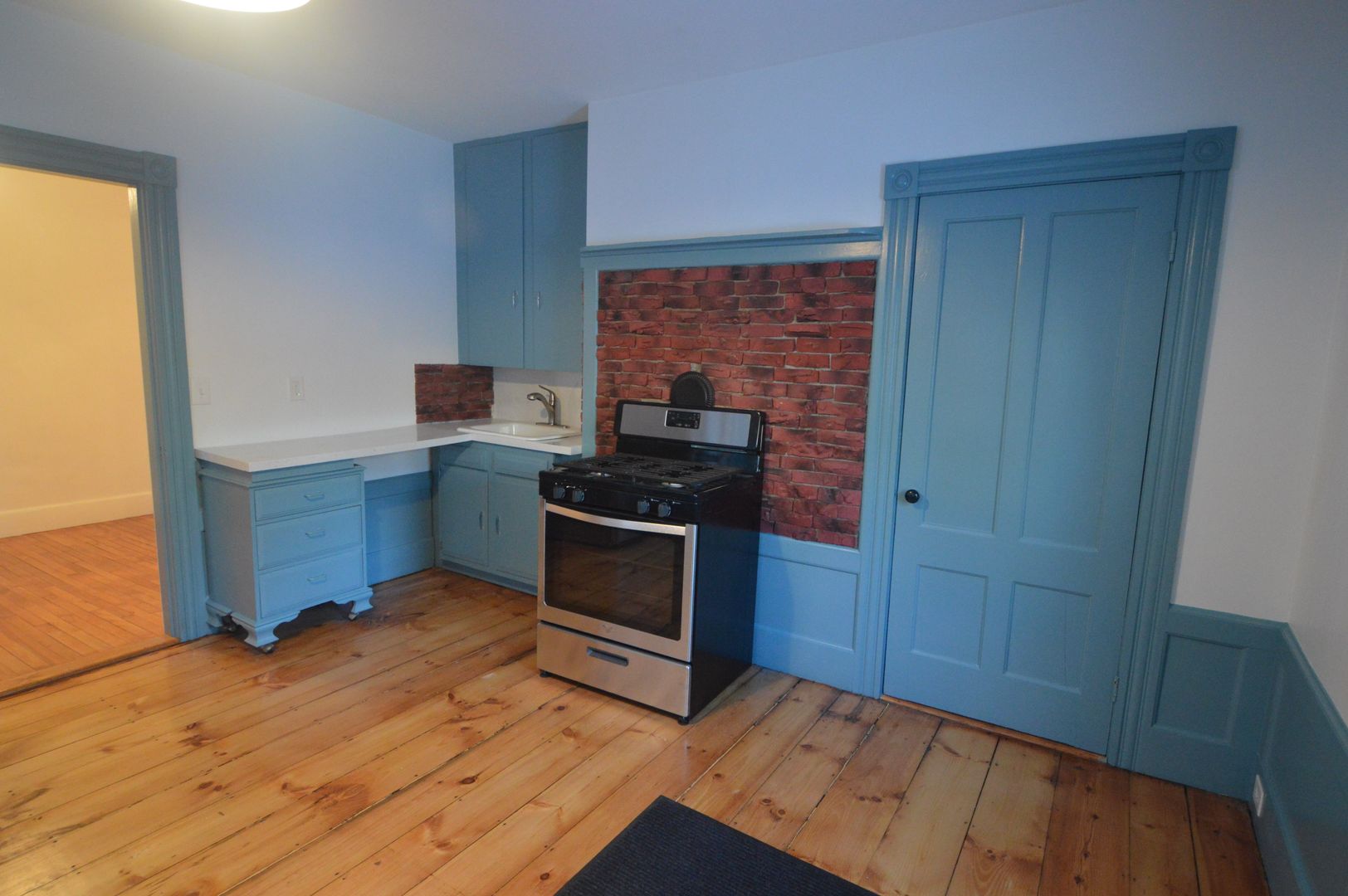Fitchburg Apartment: 487-493 Fairmount Street